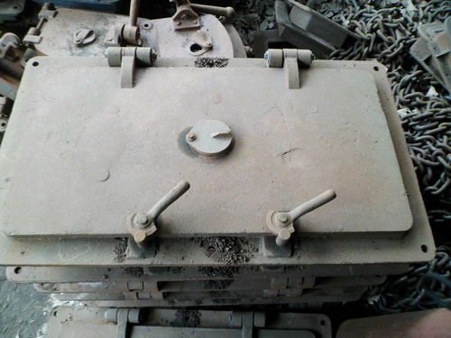 專業(yè)生產(chǎn)循環(huán)流化床鍋爐配件 鍋爐風帽 中心筒 耐熱耐磨合金鋼等爐門